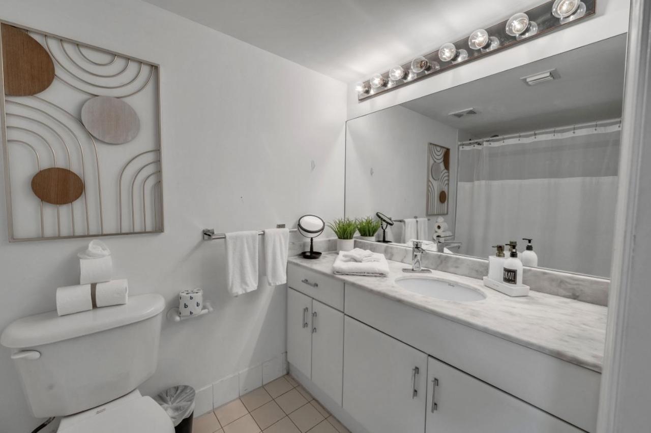 Marvelous In Brickell Free Parking Apartment Miami